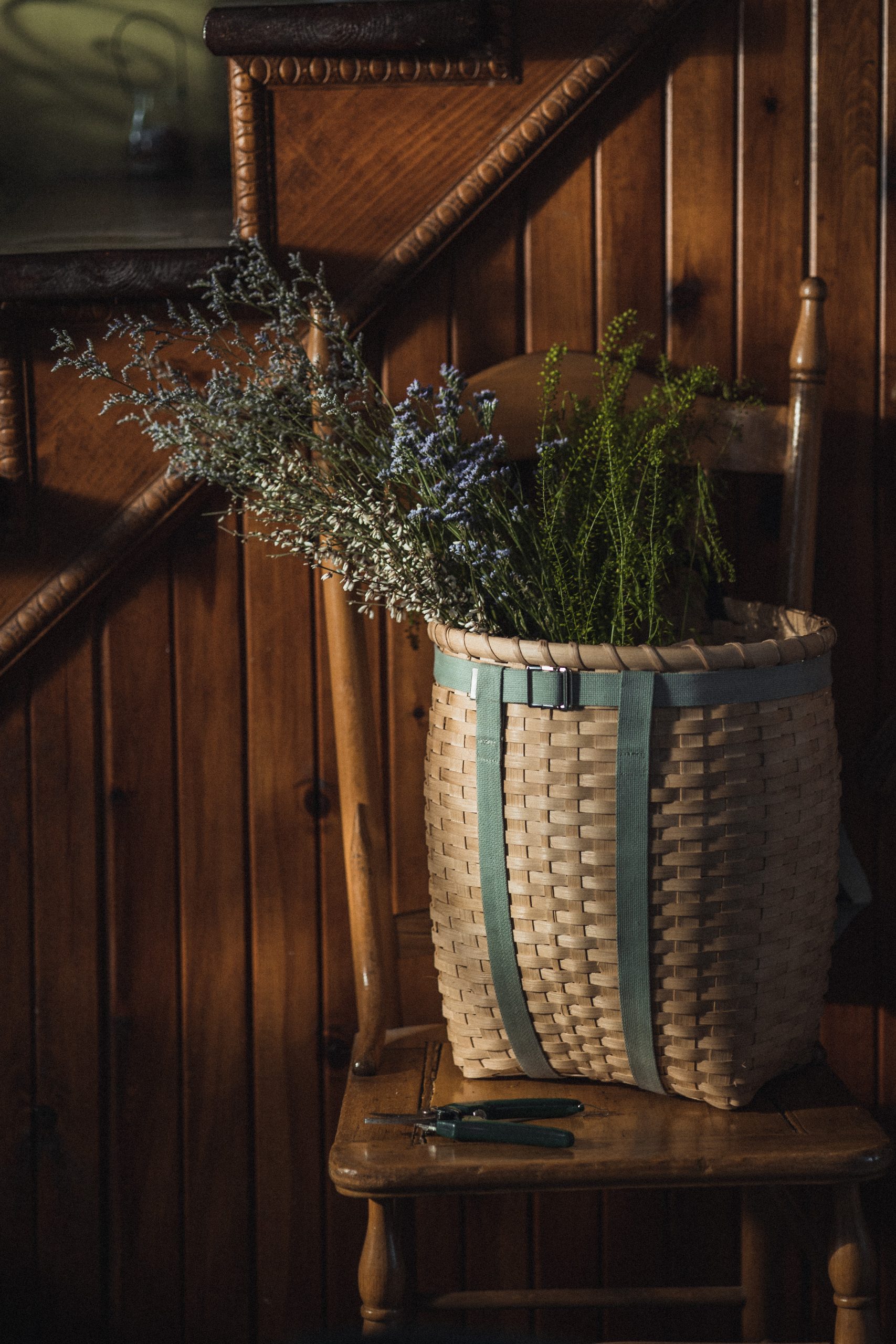 Panier en osier sac à dos pour la cueillette